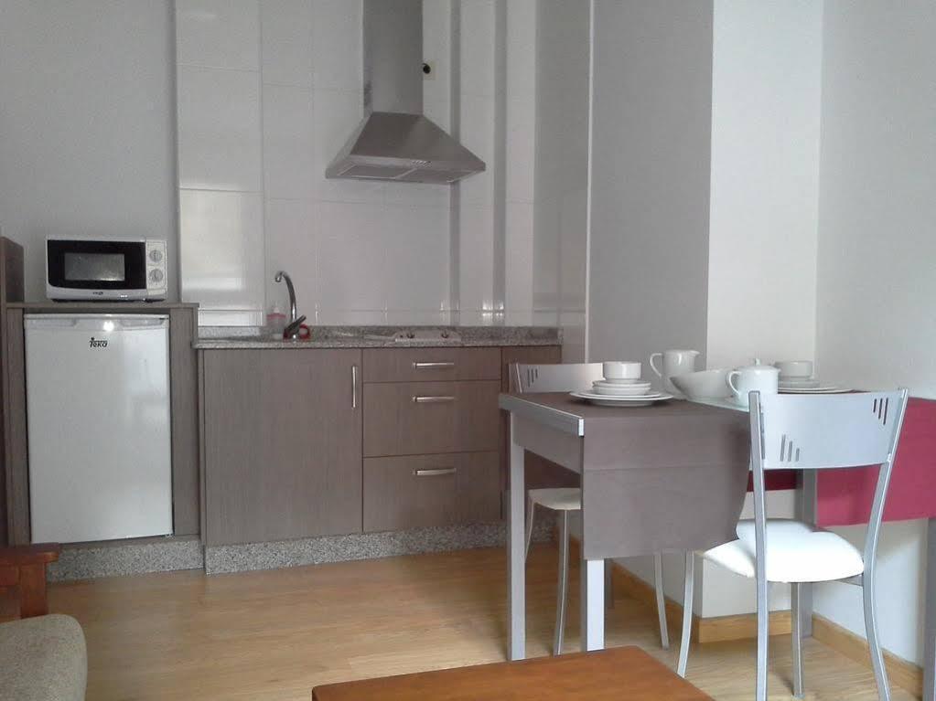 Vm Apartamentos Turisticos Сантьяго-де-Компостела Экстерьер фото